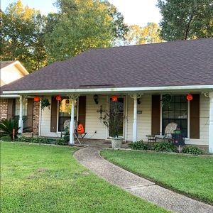 Meet your Posher, Cathy